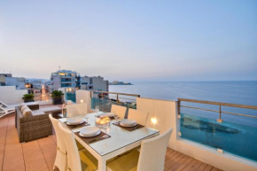Magnificent Seafront 2-bedroom Sliema penthouse, Sliema